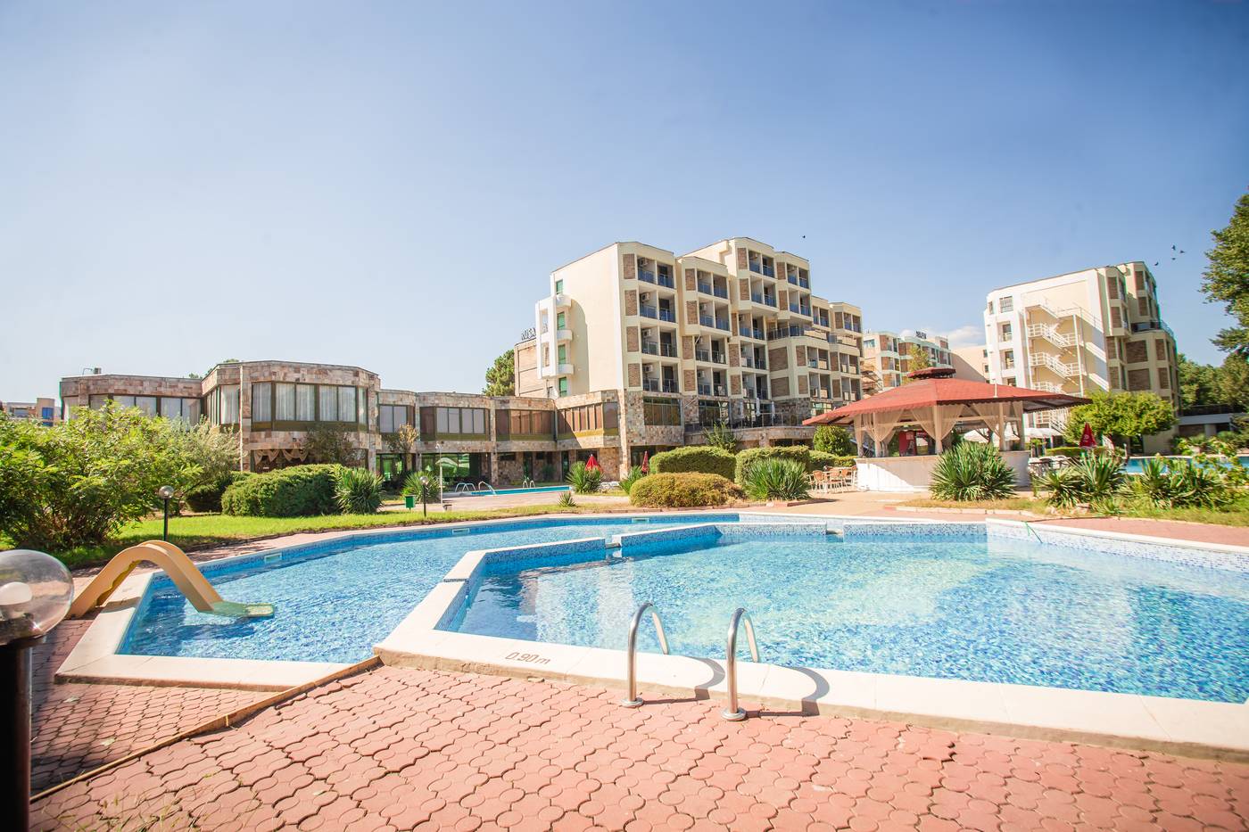 Amfibia-Beach-Complex-General-view-3