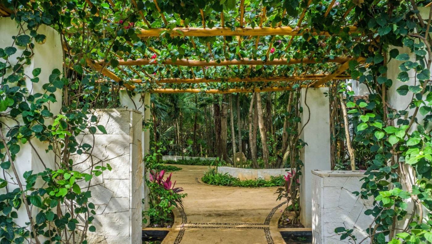 Mahekal-Beach-Resort-General-view-17