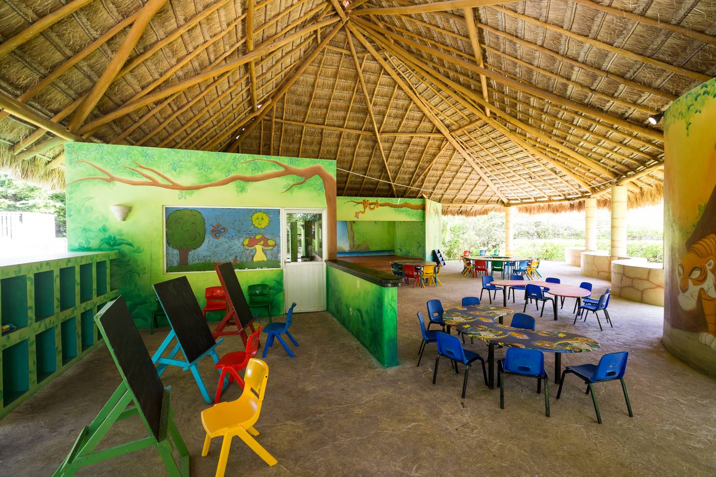 Bluebay-Grand-Esmeralda-General-view-45