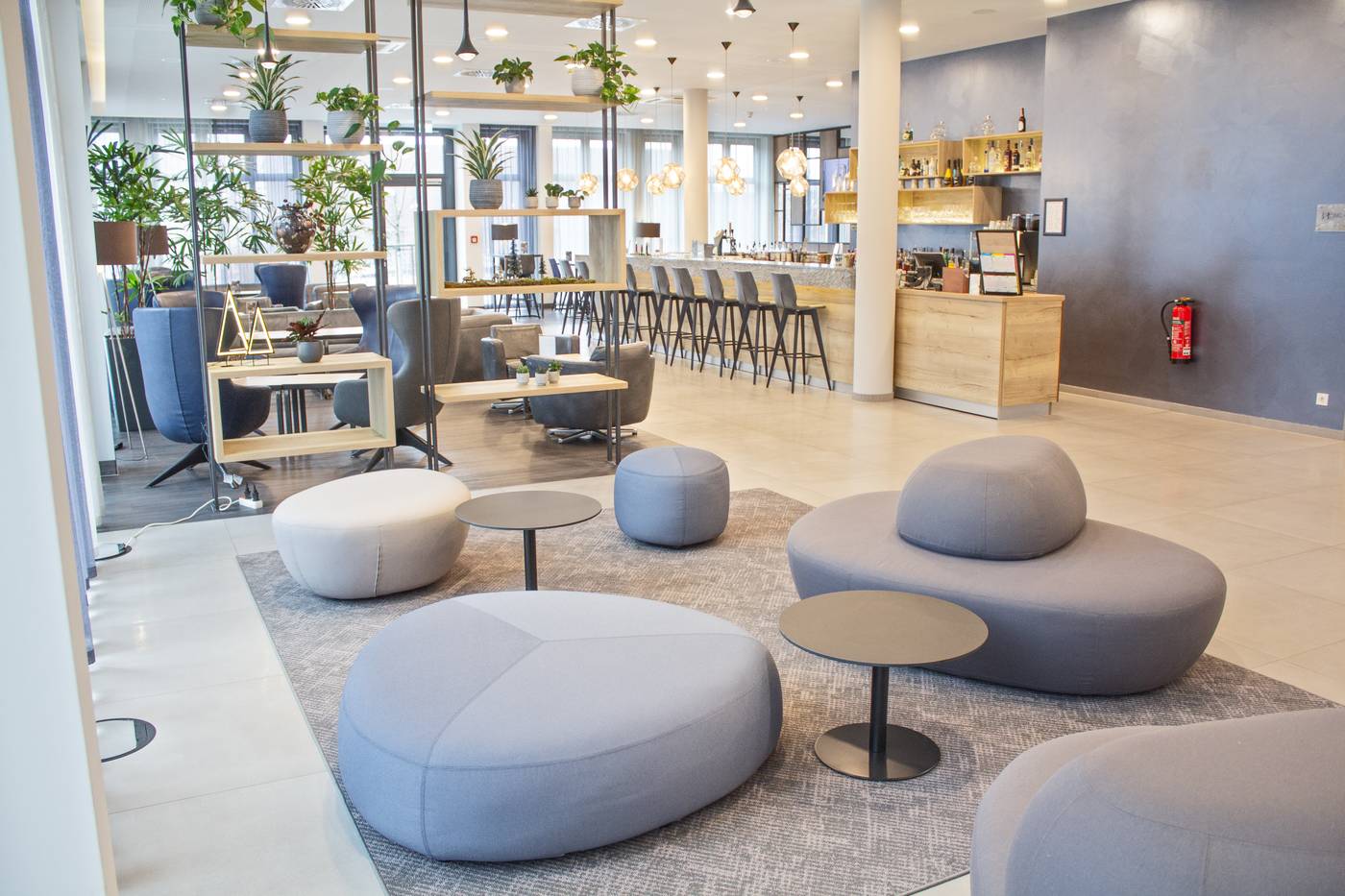 GHOTEL hotel & living Bochum-Germany-Bochum-Lobby-9