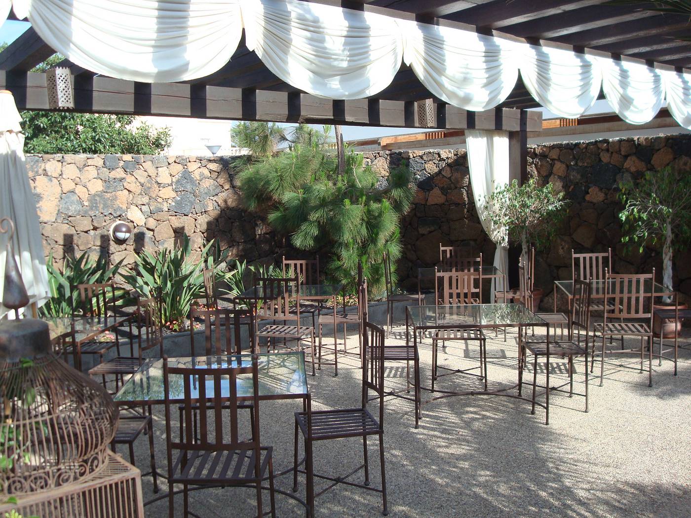 Villa-Vik-Hotel-Boutique---Adults-Only-Terrace-12