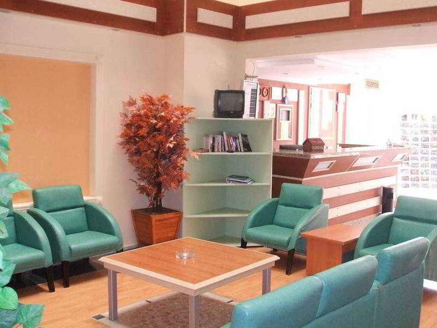 Villa-Sun-Apart-Lobby-10