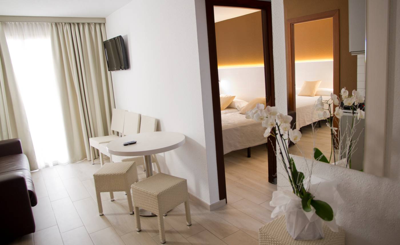 Miami-Park-Aparthotel-Room-17