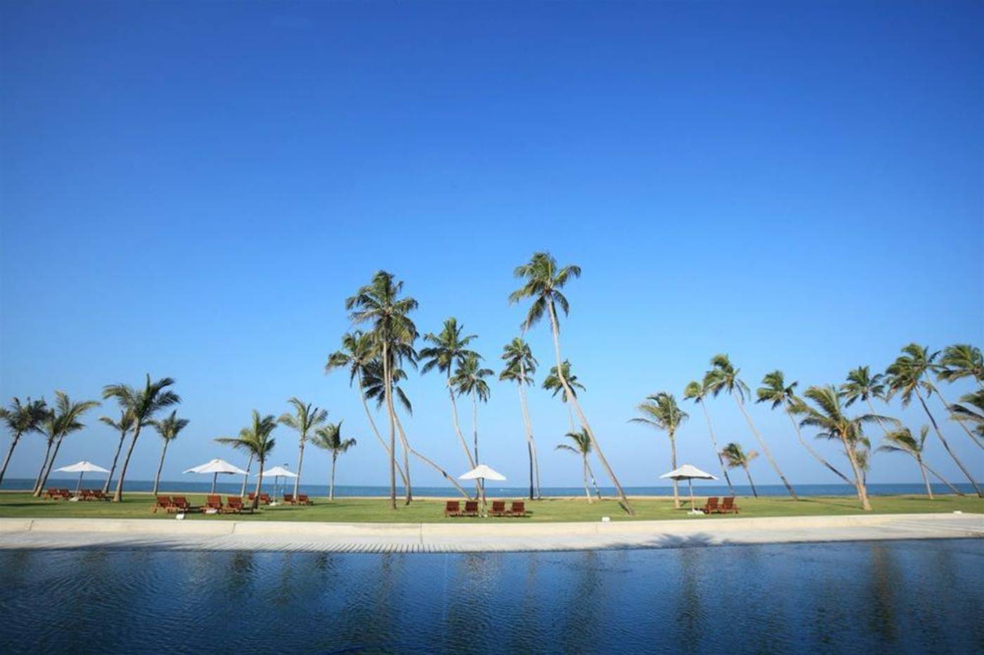 Anantaya-Resort---Spa---Chilaw-Pool-40
