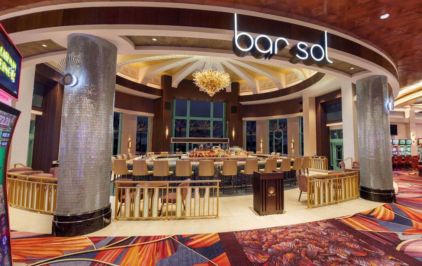 The-Coral-at-Atlantis-Bar-43