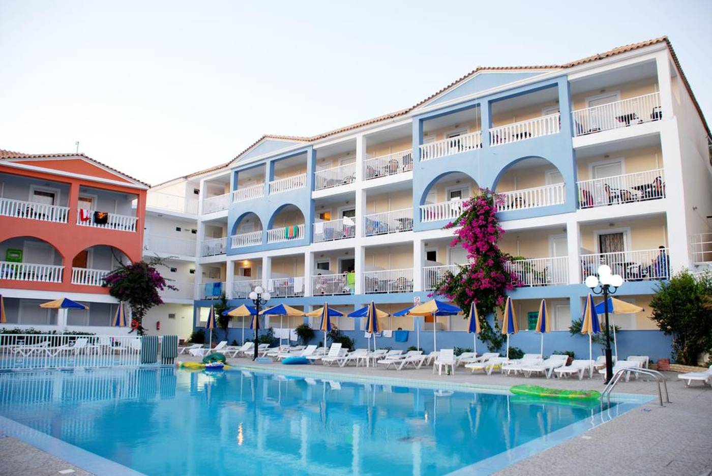 Planos Beach Aparthotel Tsilivi Zante On The Beach