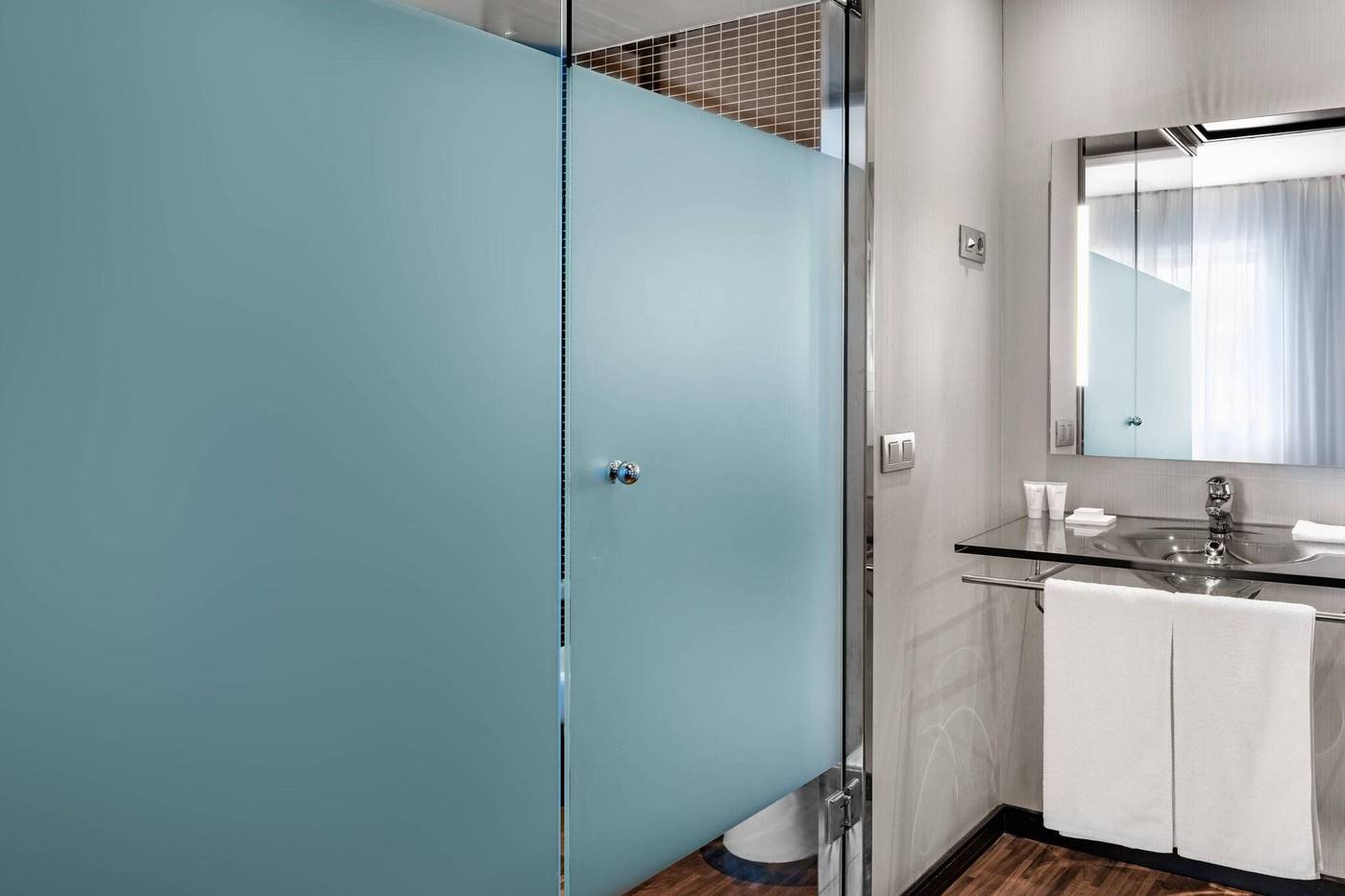 AC-Madrid-Feria-Room-45