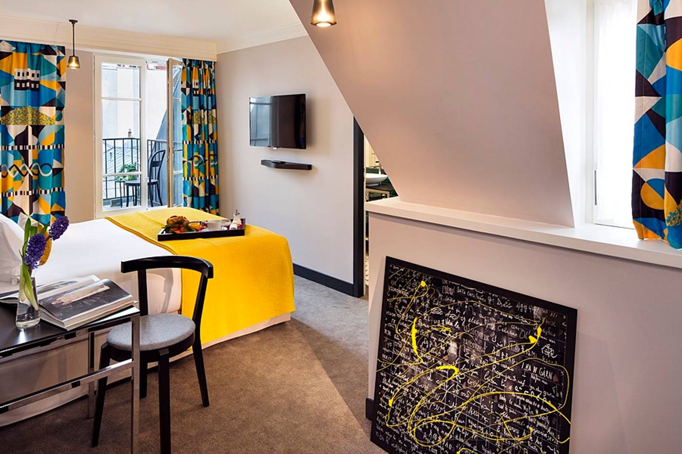 Hotel-Les-Matins-de-Paris-General-view-12