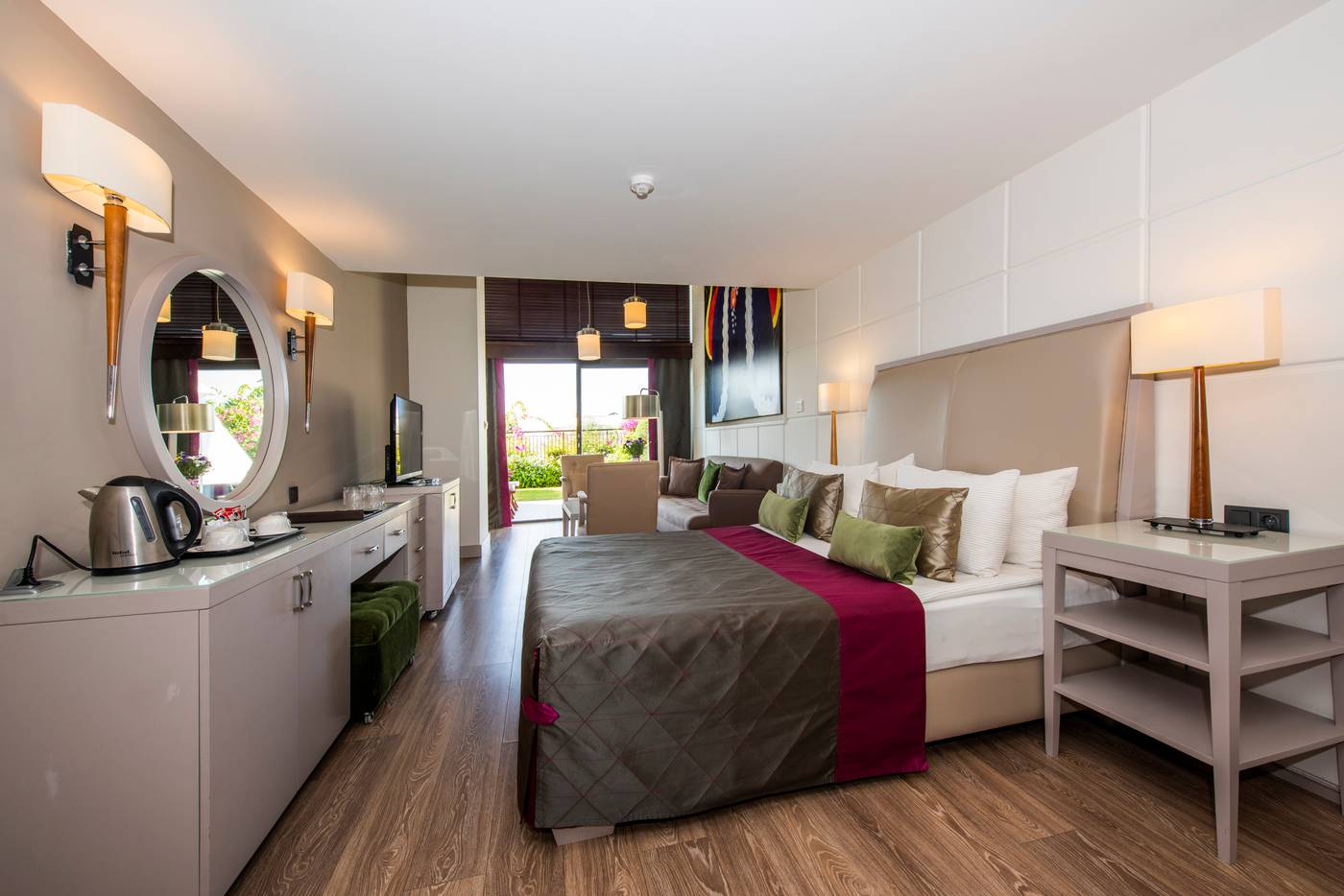 Side-Star-Elegance-Room-19