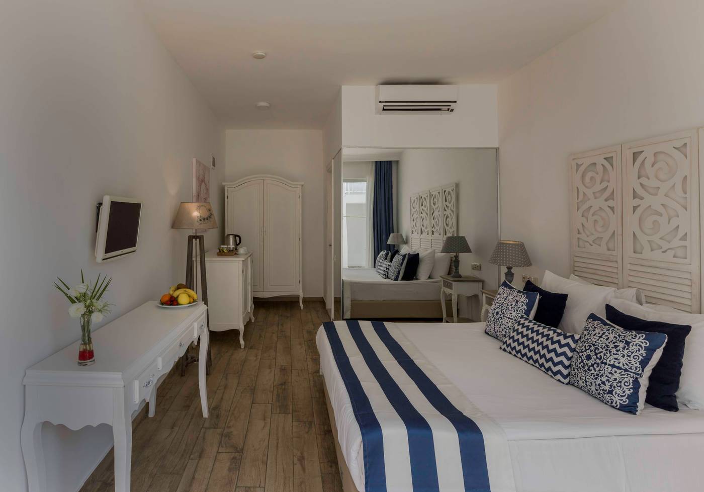 Blue-Dreams-Resorts---Spa-Room-28