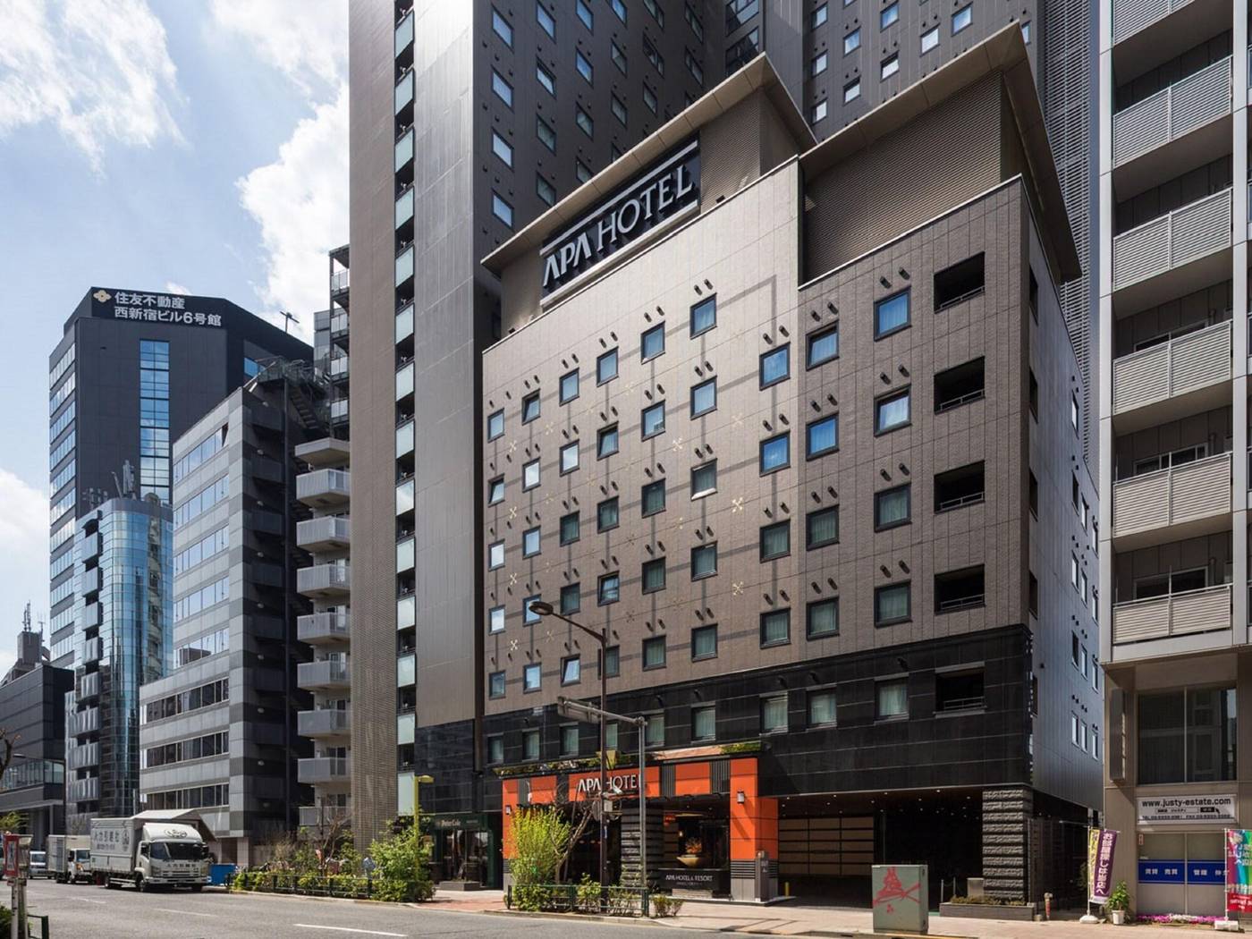 APA Hotel & Resort Nishishinjuku-Gochome-Eki Tower-Japan-Tokyo-General view-8