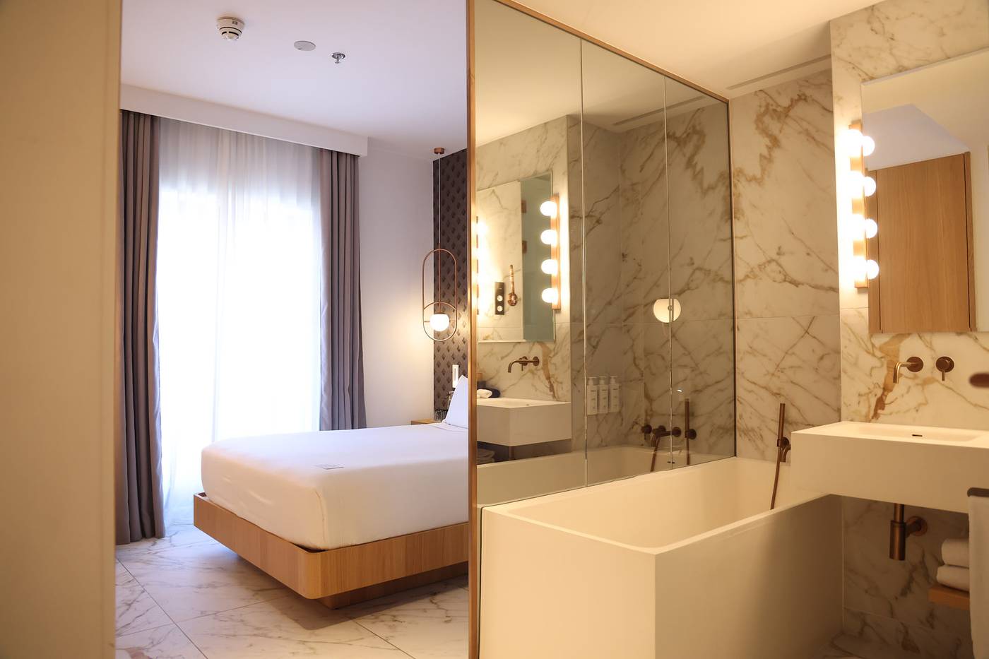 UMusic-Hotel-Madrid-Room-16