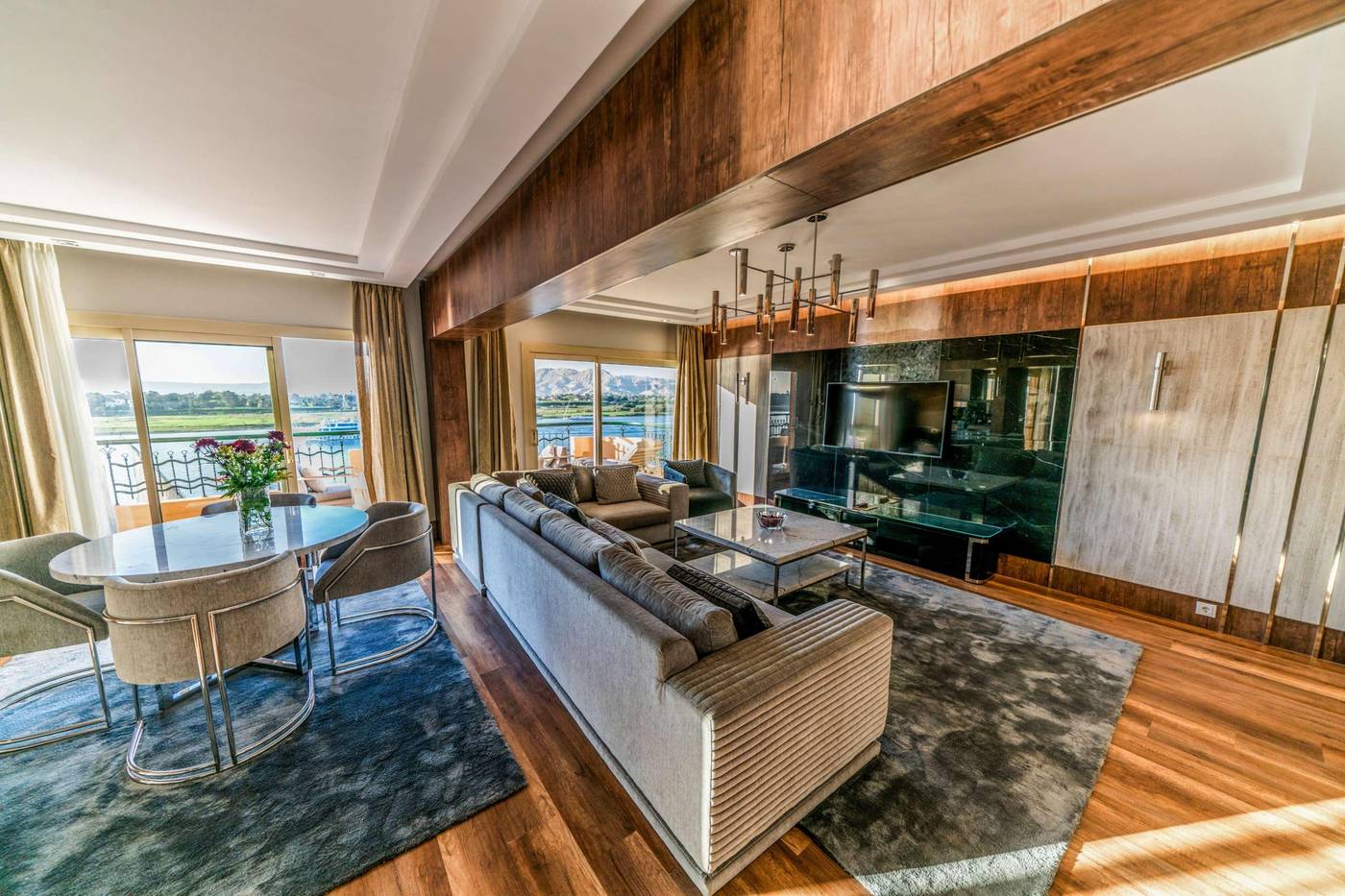 Steigenberger-Nile-Palace-Luxor-Room-11