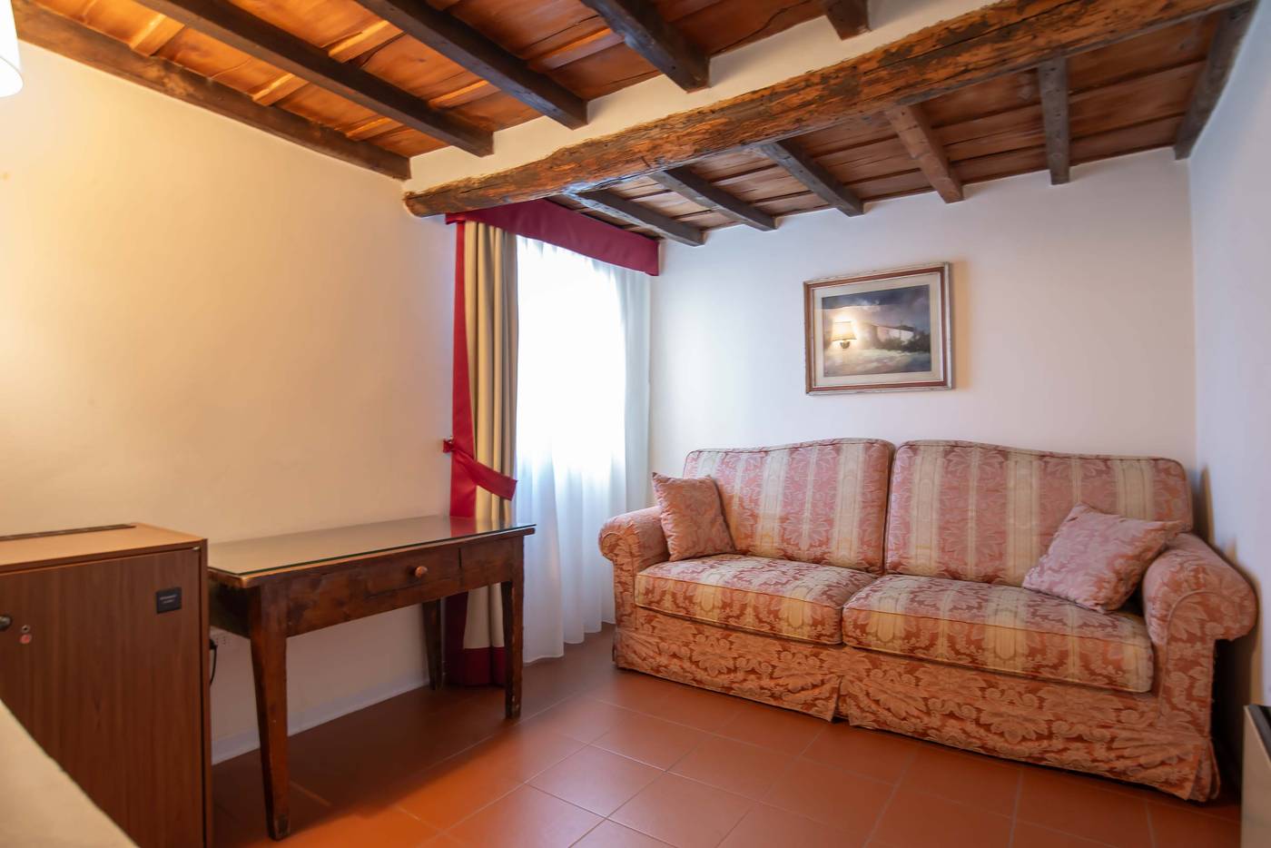 Machiavelli-Palace-Room-56