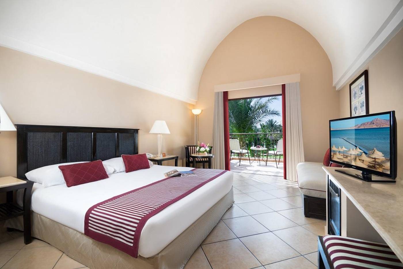 Jaz-Belvedere-Room-16