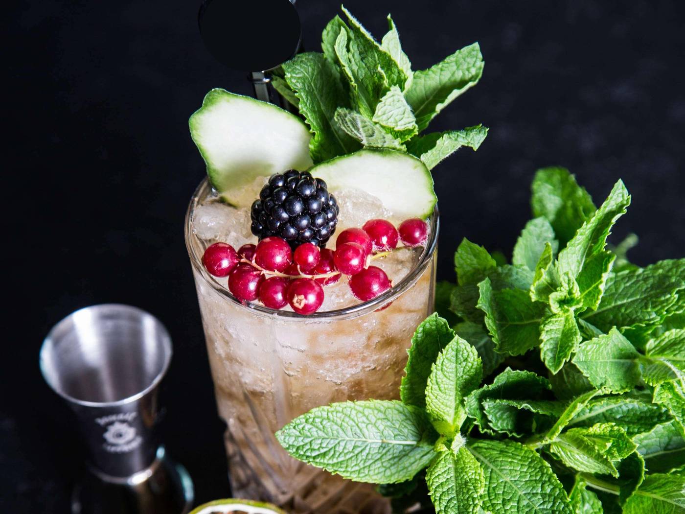 Grand-Kempinski-Bar-50