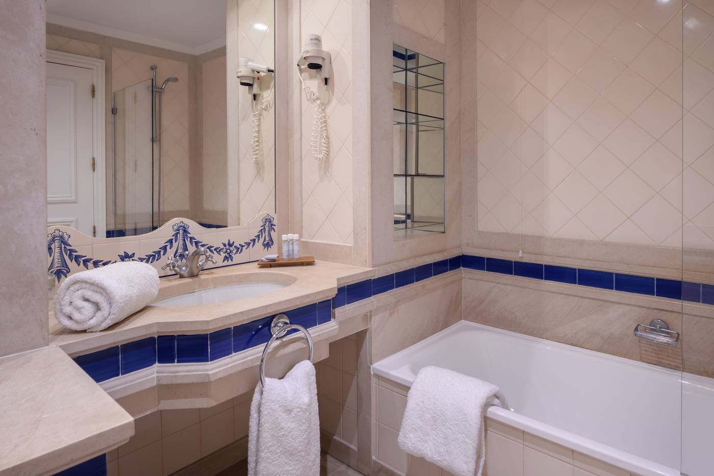 M-AR-De-AR-Muralhas-General-view-24