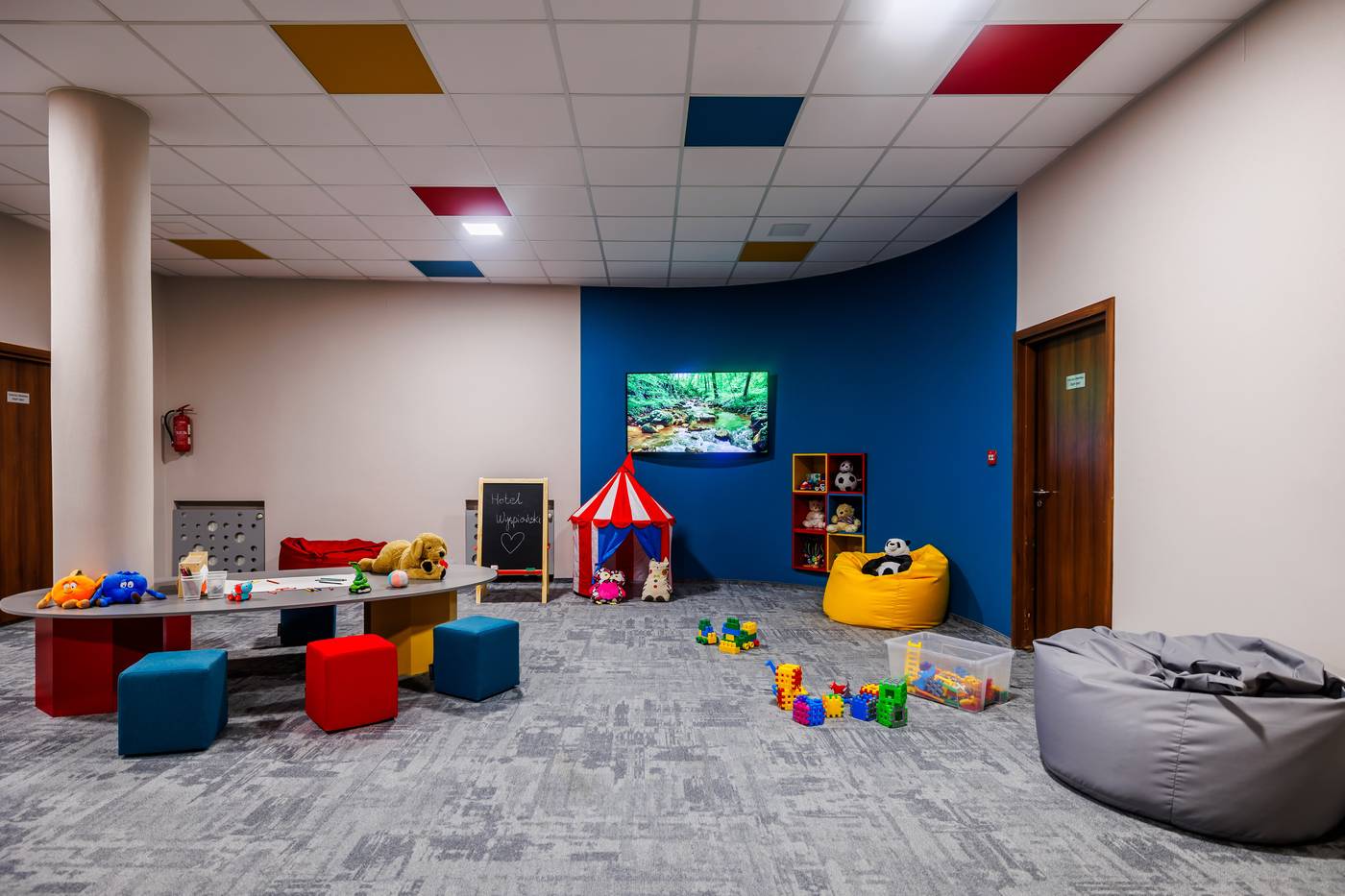 Wyspianski-Sports-and-Entertainment-59