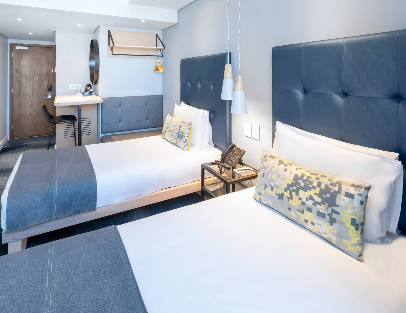 StayEasy-Cape-Town-City-Bowl-Room-9