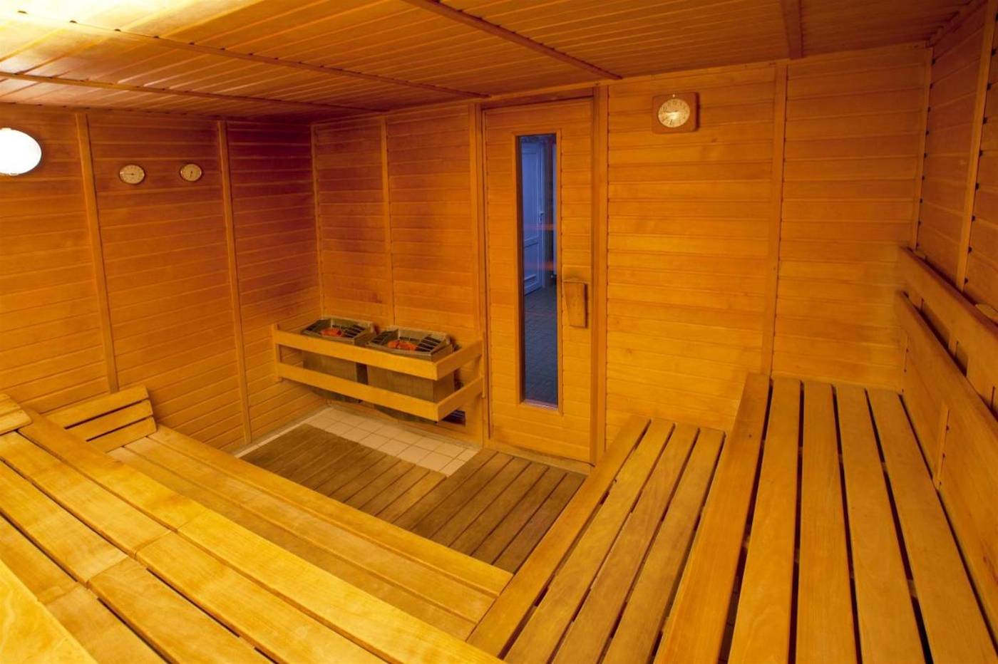 COLORFACTORY SPA Hotel-Czech Republic-Praha 7 Holesovice-Sports and Entertainment-2