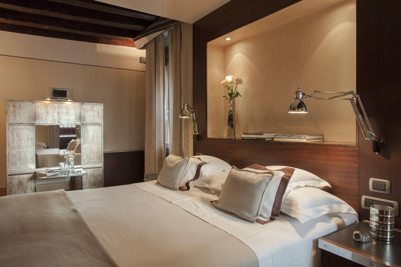 Ca--Pisani-Hotel-Room-43