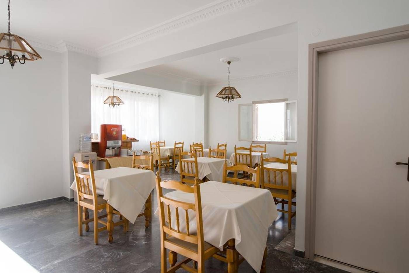 Kamari-Blu-Boutique-Hotel-Room-22