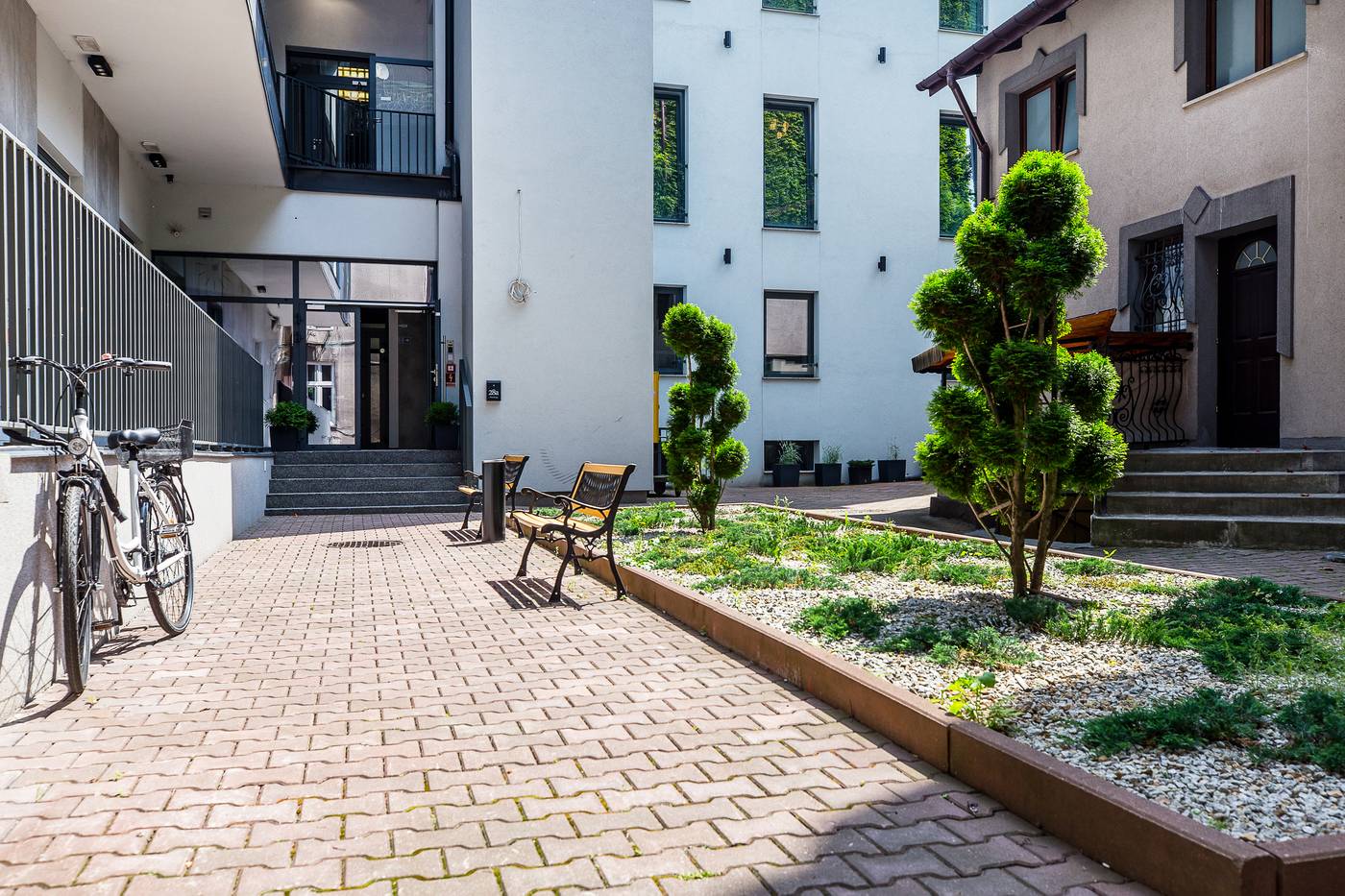 Aparthotel-Cracovia-Residence-Lobby-2