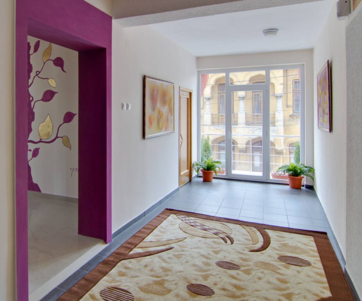 Tranzzit Hotel - Romania - BUCHAREST - General view - 5