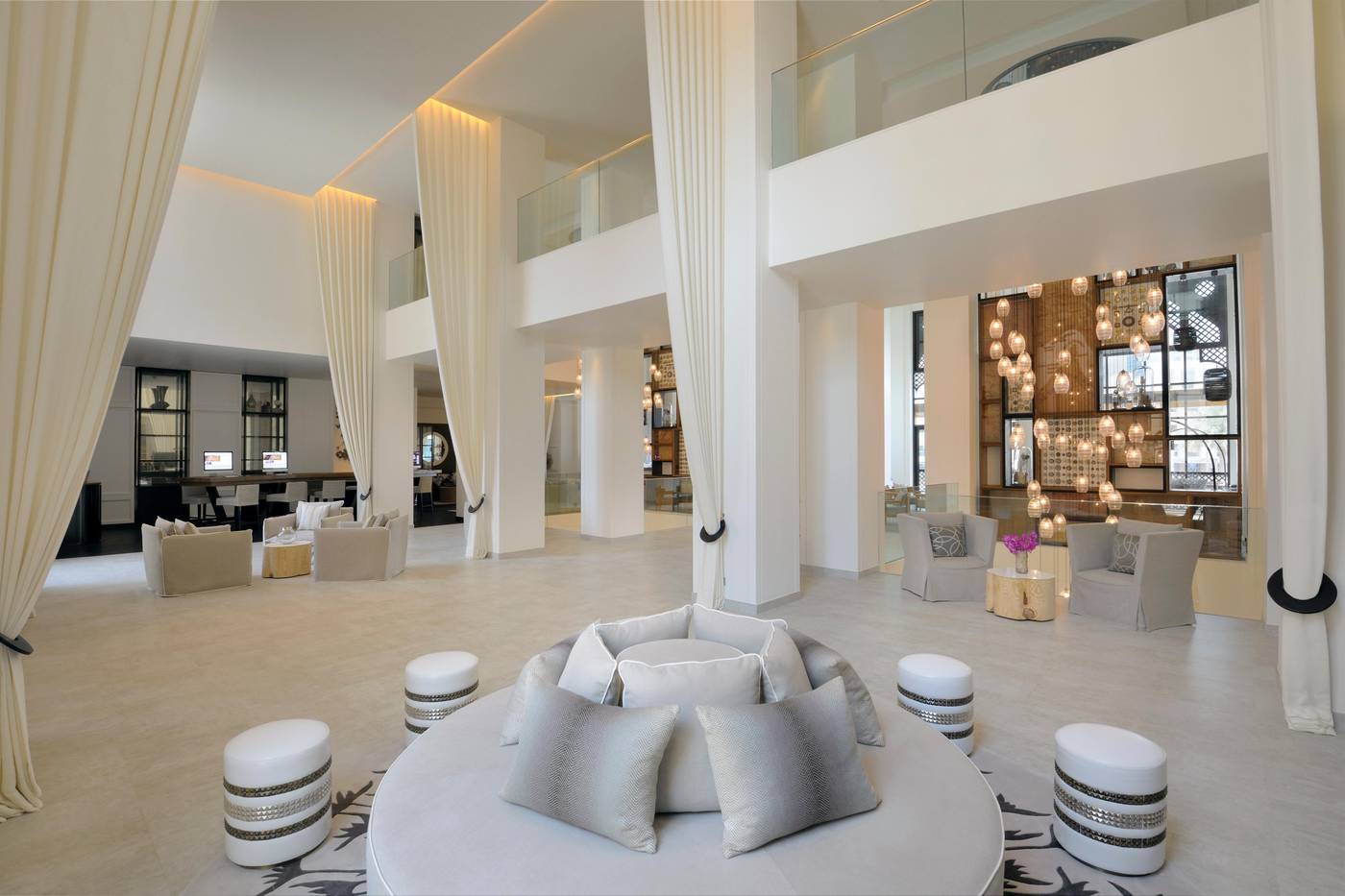 Hotel-Boulevard--Autograph-Collection-Lobby-40