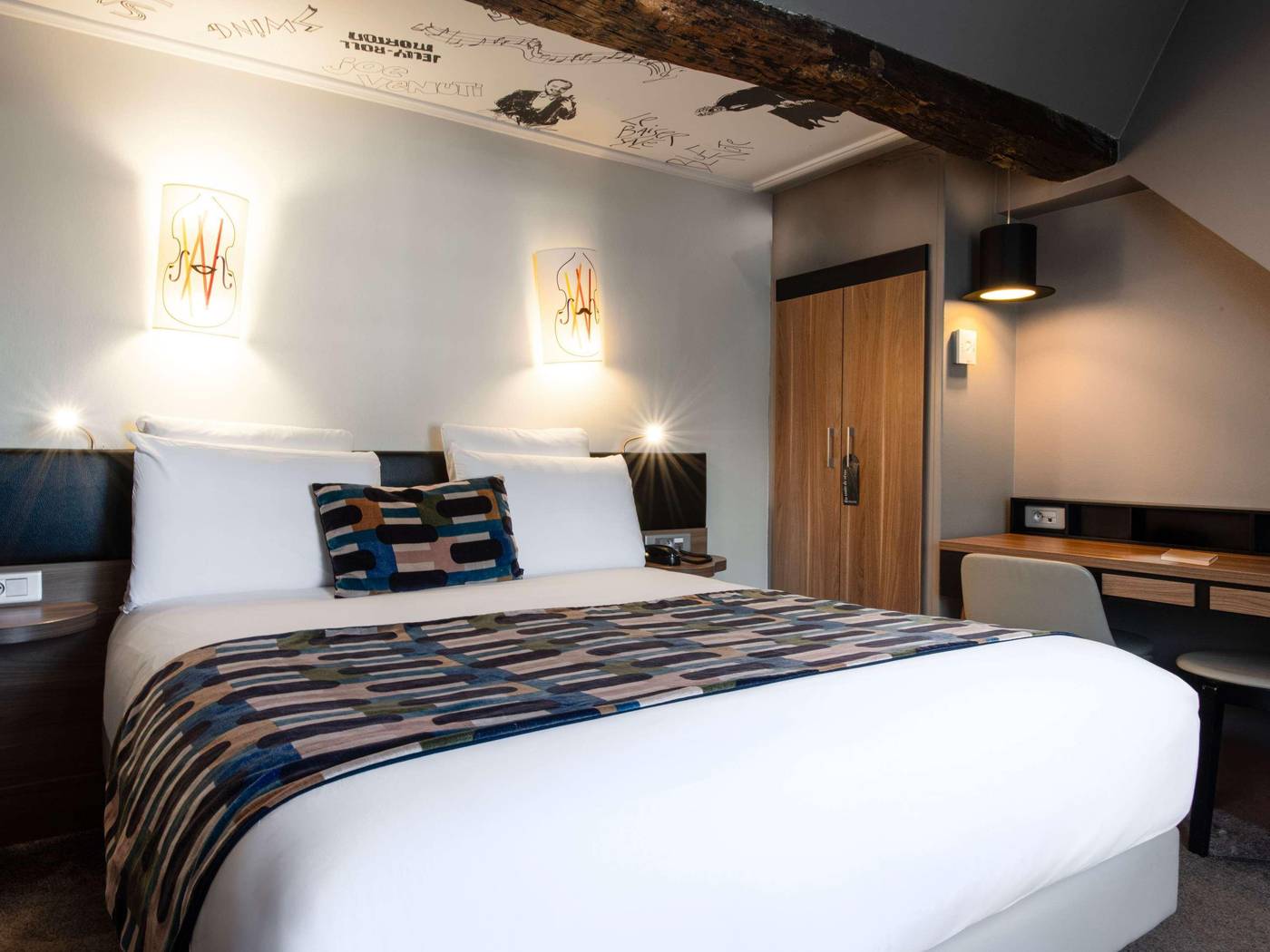 Mercure-Paris-Opera-Grands-Boulevards-Room-42