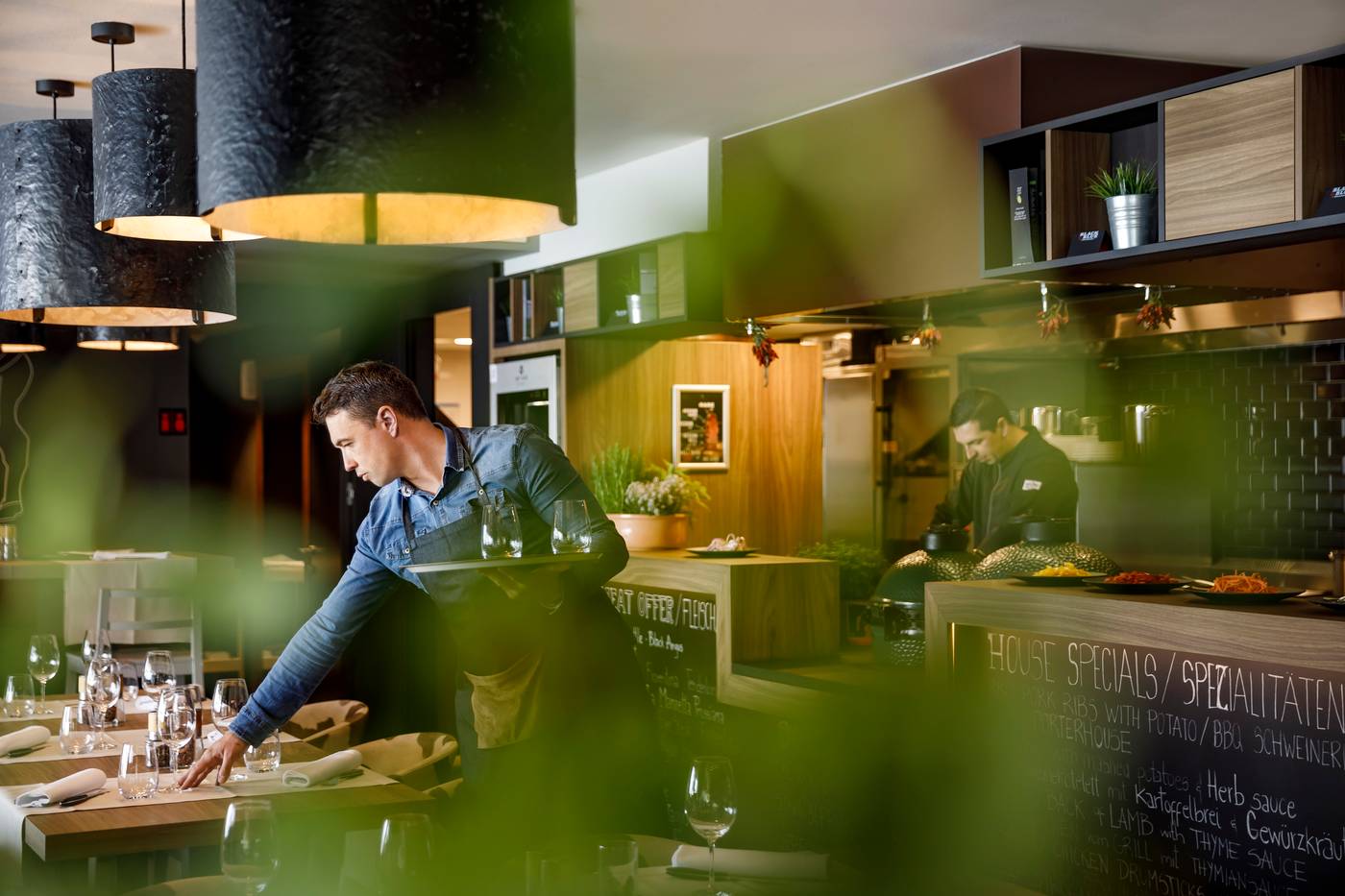 Girandella-Resort--Valamar-Collection---Adults-Restaurant-24