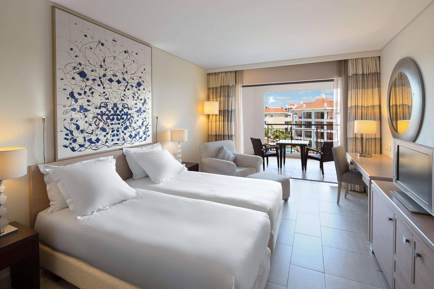 Hilton-Vilamoura-As-Cascatas-Golf-Resort---Spa-Room-24