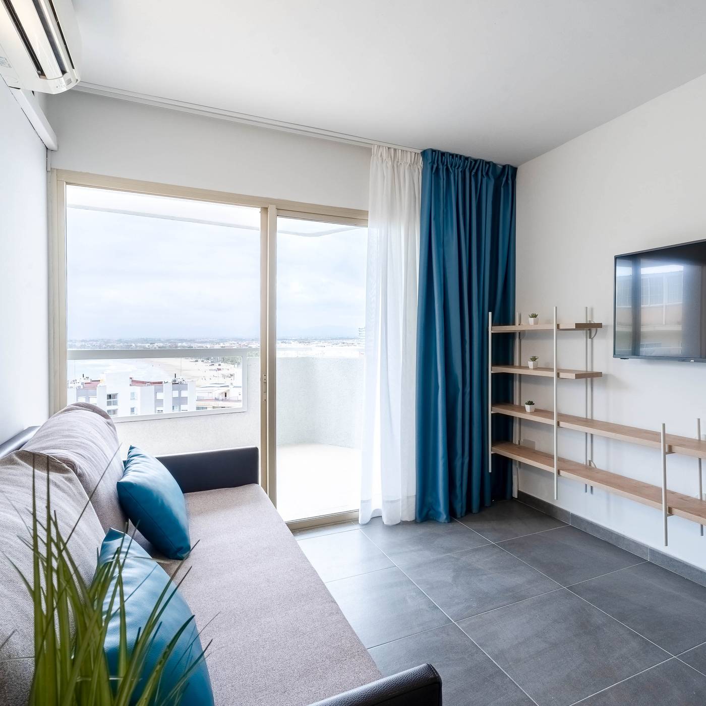 Almonsa-Playa-Room-9