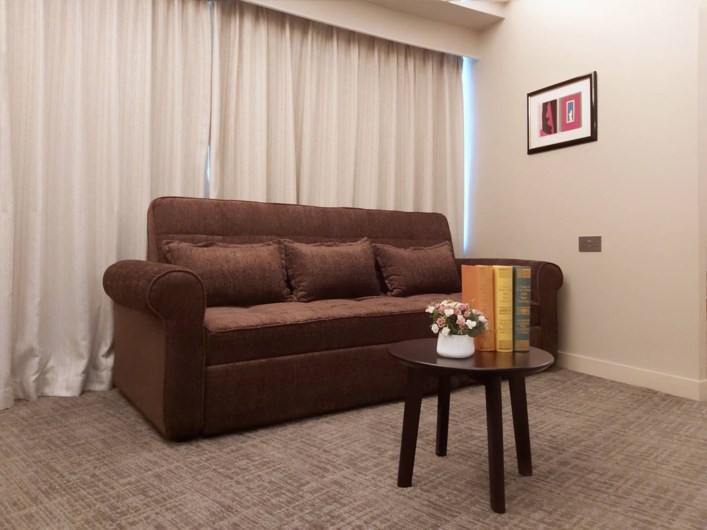 South-Pacific-Hotel-Room-21