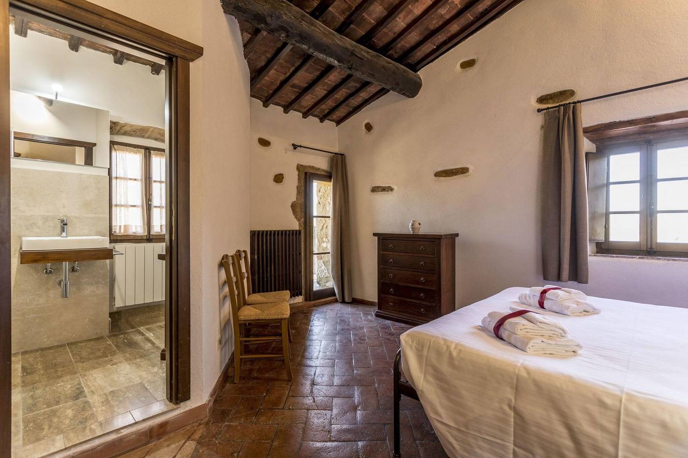 Borgo-Il-Poggiaccio-Room-42