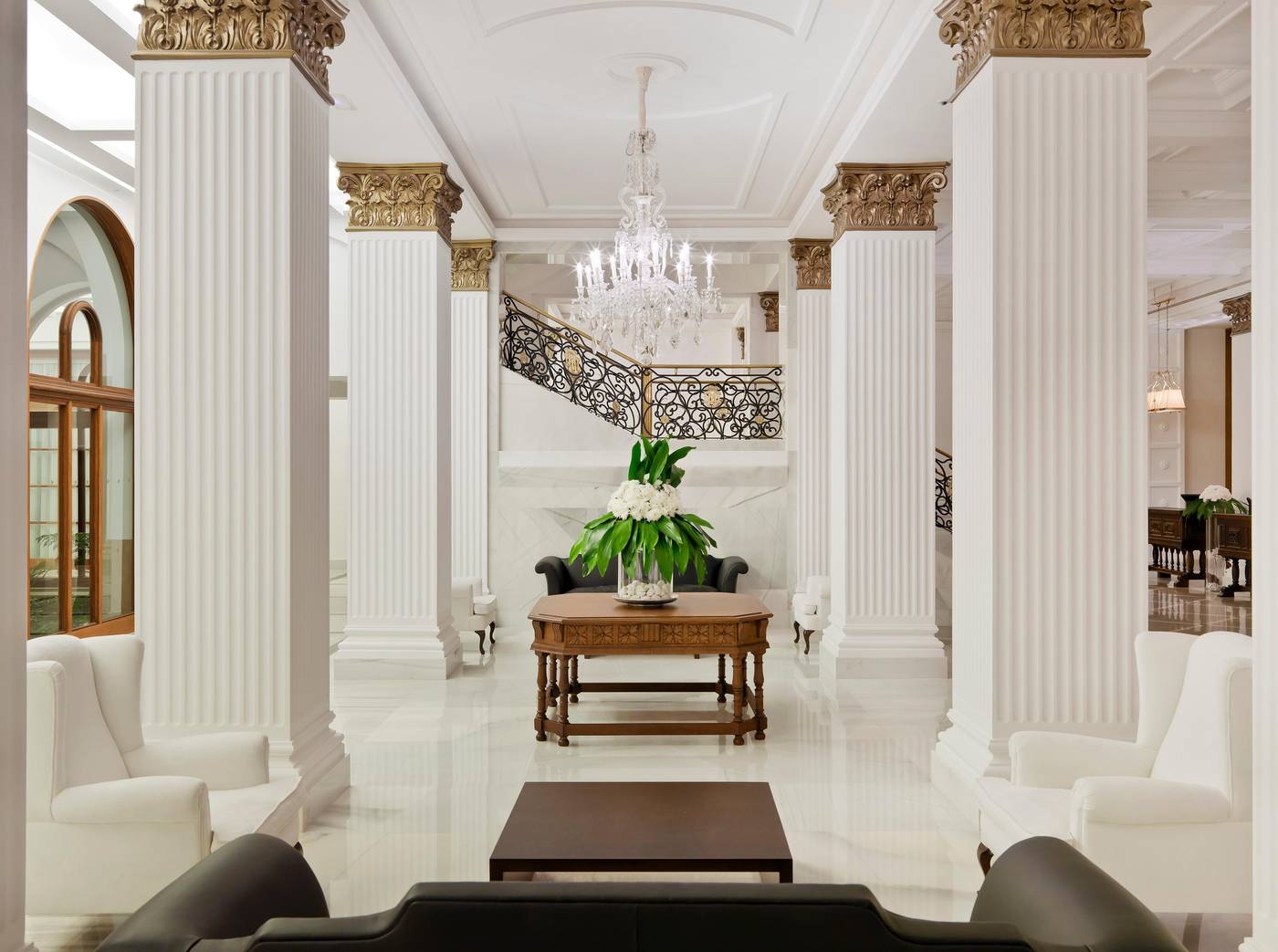 IBEROSTAR-Grand-Hotel-Mencey-Lobby-61