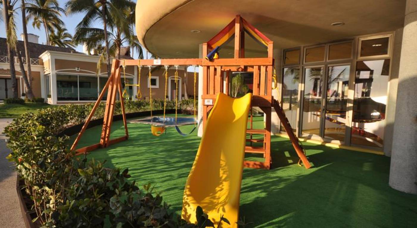 Sunset Plaza Beach Resort & Spa