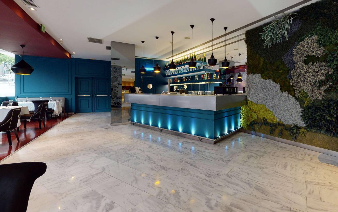 Paseo-del-Arte-Bar-24