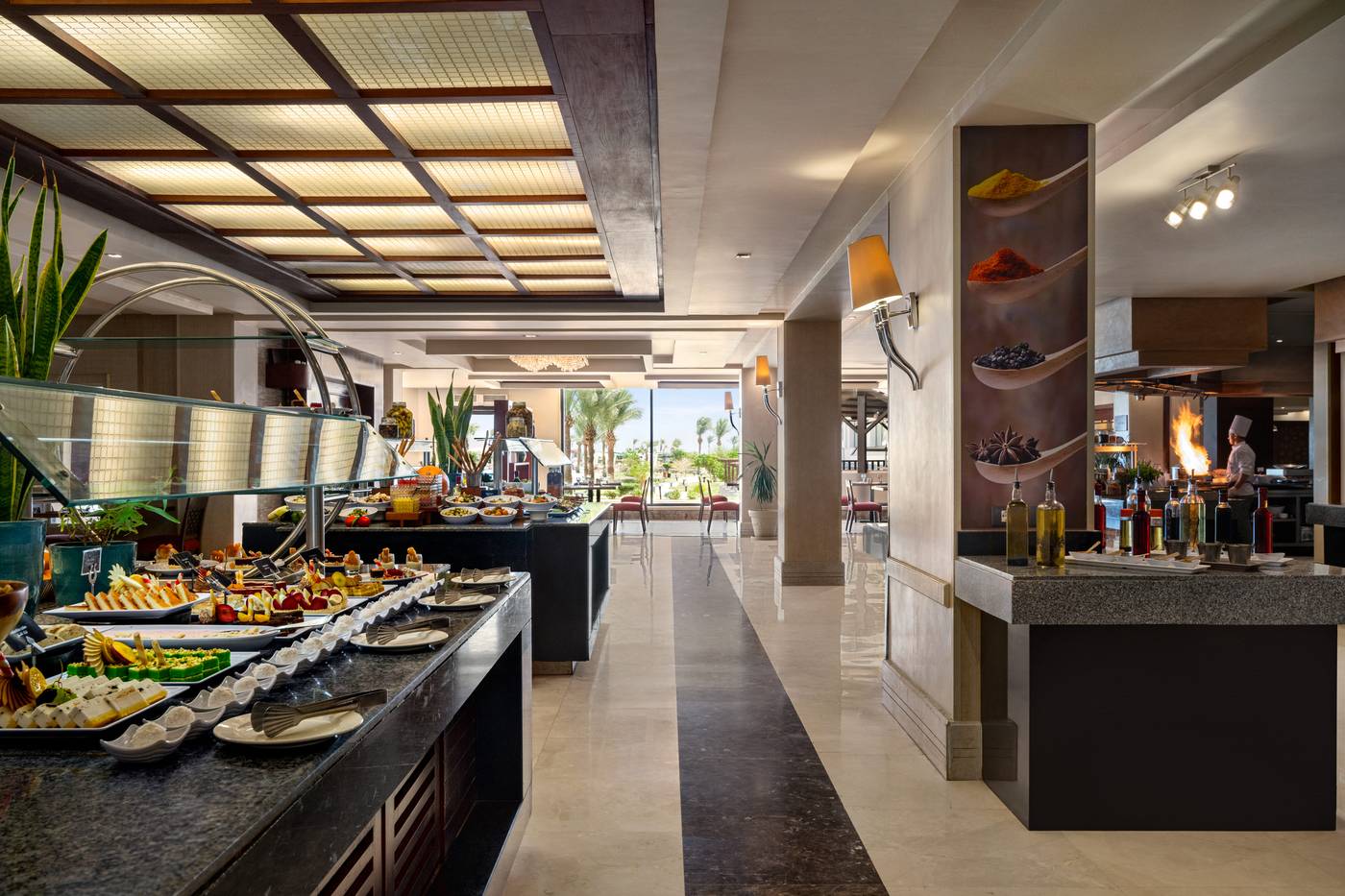 M-venpick-Resort---Spa-Soma-Bay-Restaurant-47
