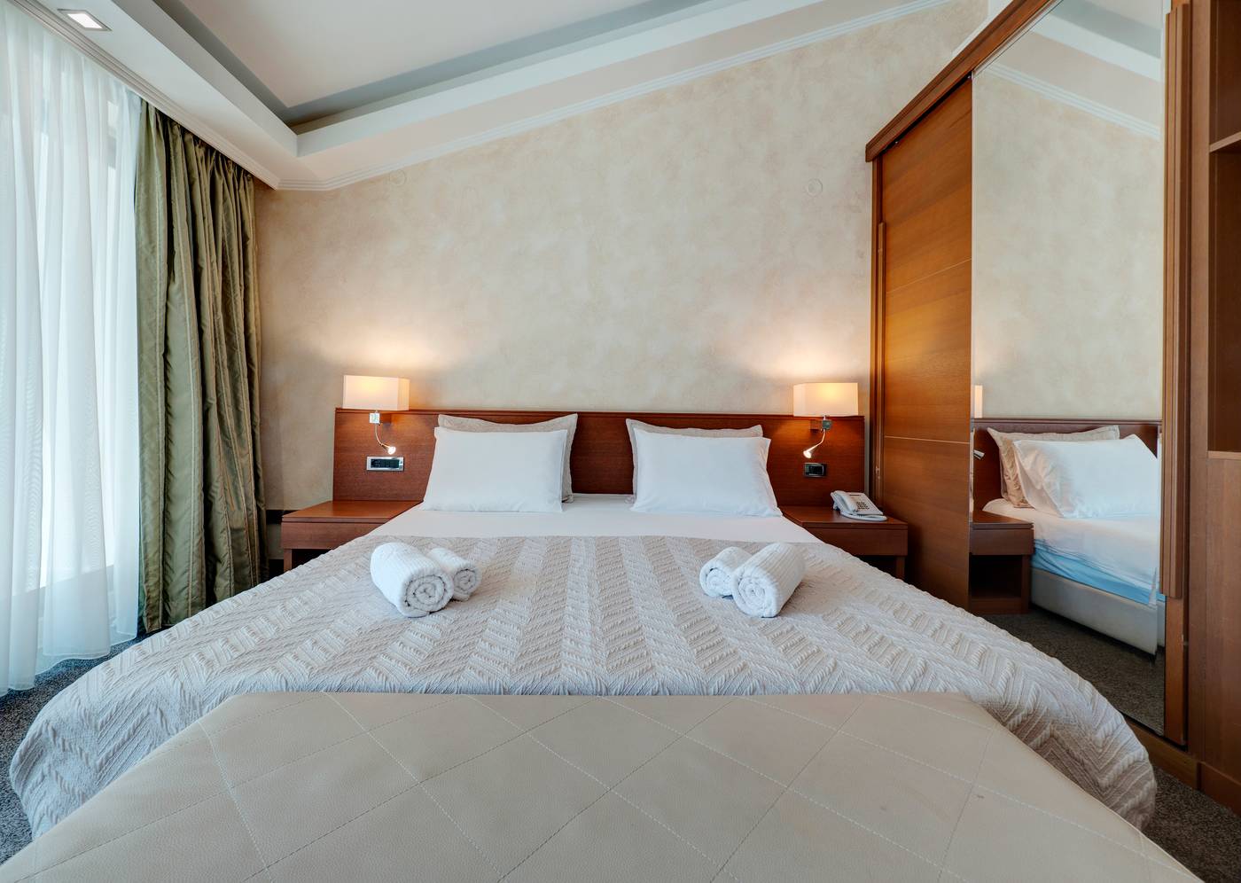 Monte-Casa-Spa-Wellness-de-Luxe-Room-18