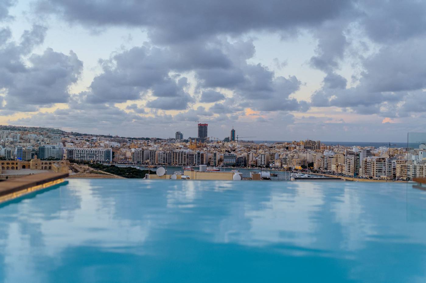 The-Embassy-Valletta-Hotel-Pool-33