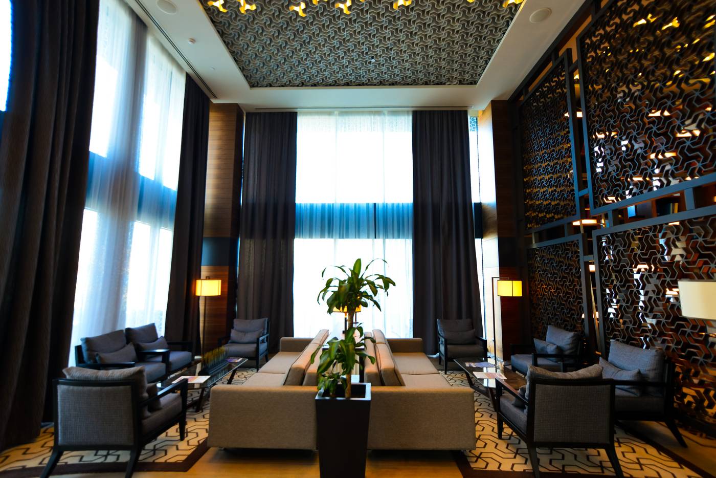 Golden-Tulip-Istanbul-Bayrampasa-Lobby-19