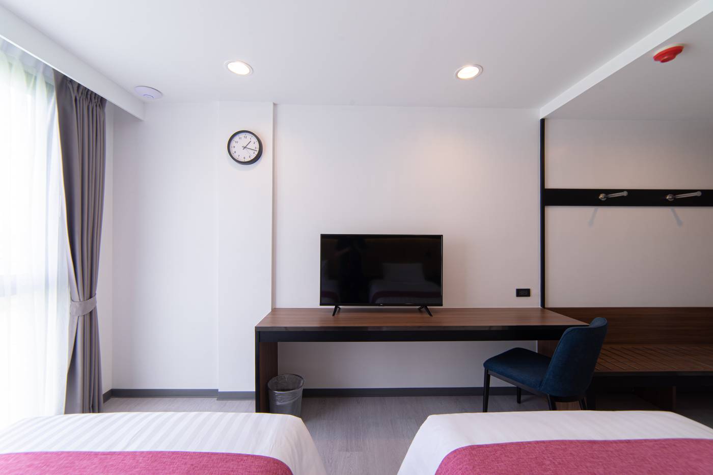 Gate43-Airport-Hotel-Room-33