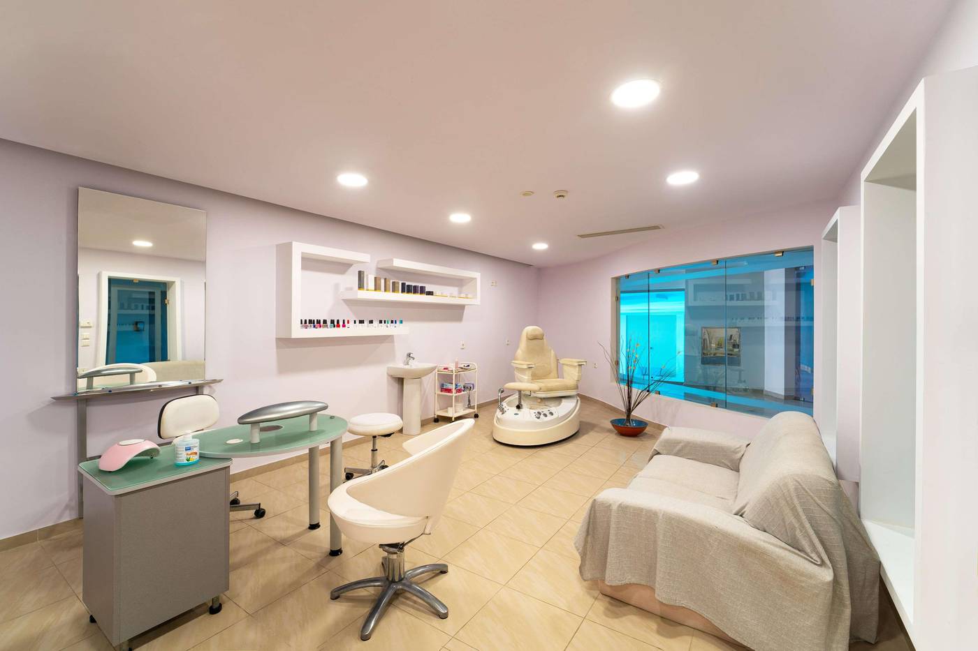 Kresten-Royal-Euphoria-Resort-Sports-and-Entertainment-74