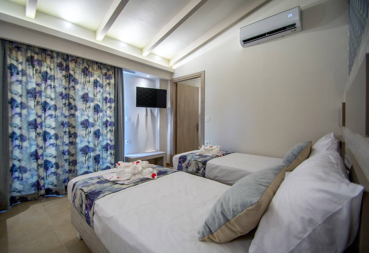 Paradise-Apartments-And-Studios-Room-44