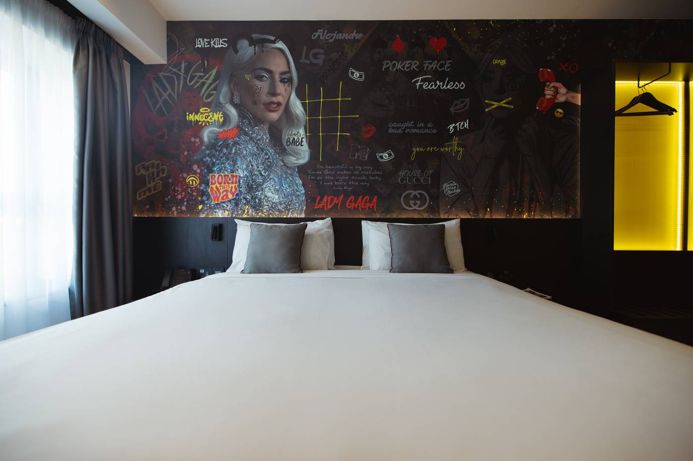 So-City-Hotel-Room-32