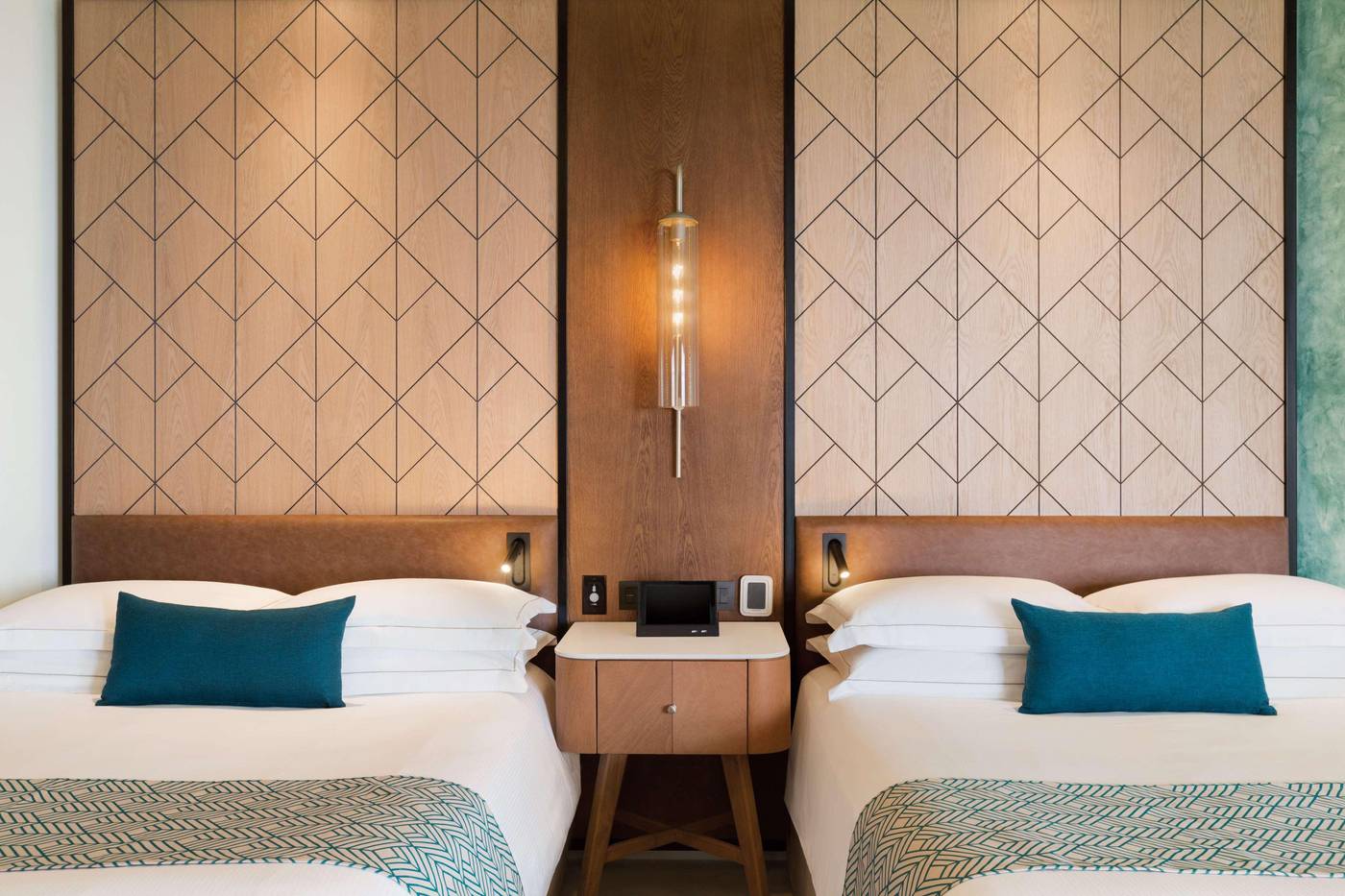 Hilton-Playa-del-Carmen-All-inclusive--The-Royal--Room-49