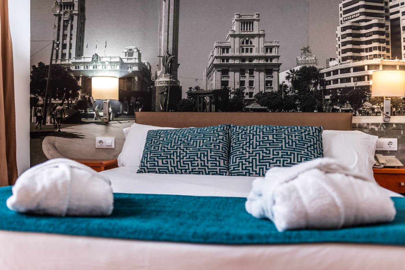 Adonis-Plaza-Room-11