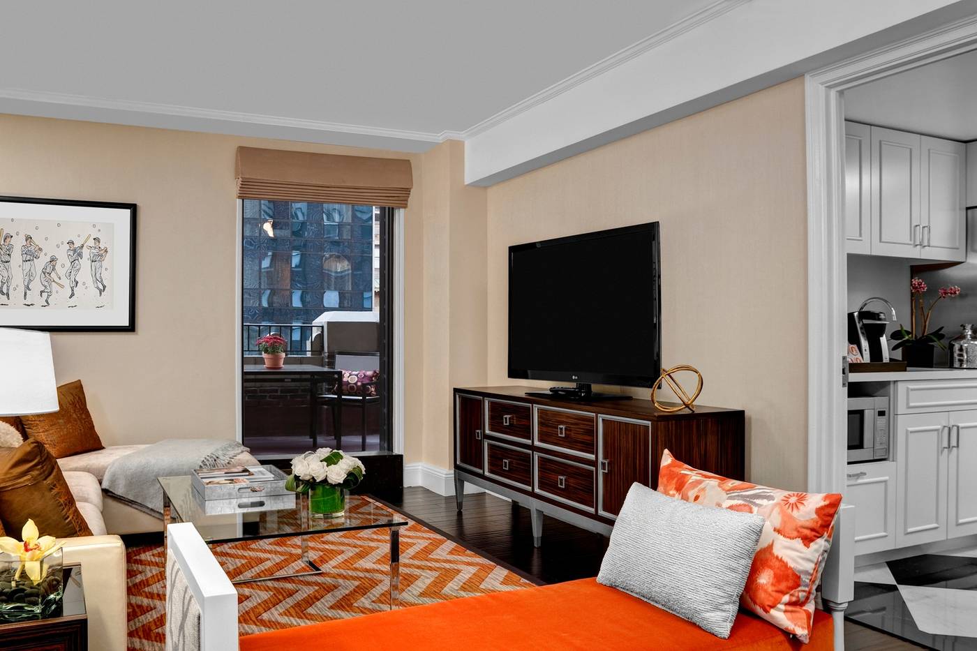 The-Lexington-Hotel--Autograph-Collection-Room-7