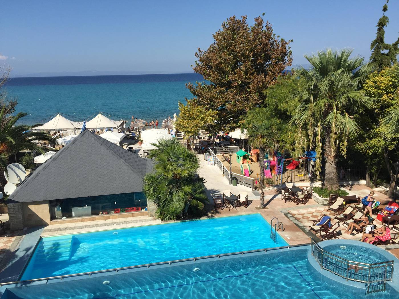 Naias-Beach-Hotel-Pool-16